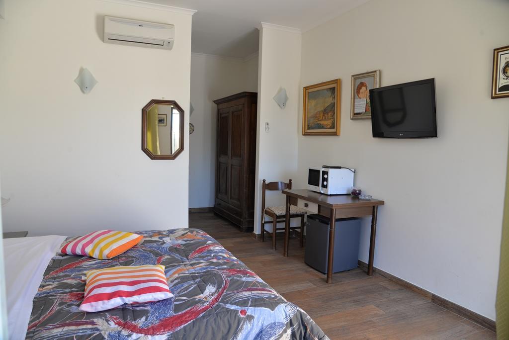 La Tenuta Del Passero Le Ferriere Buitenkant foto